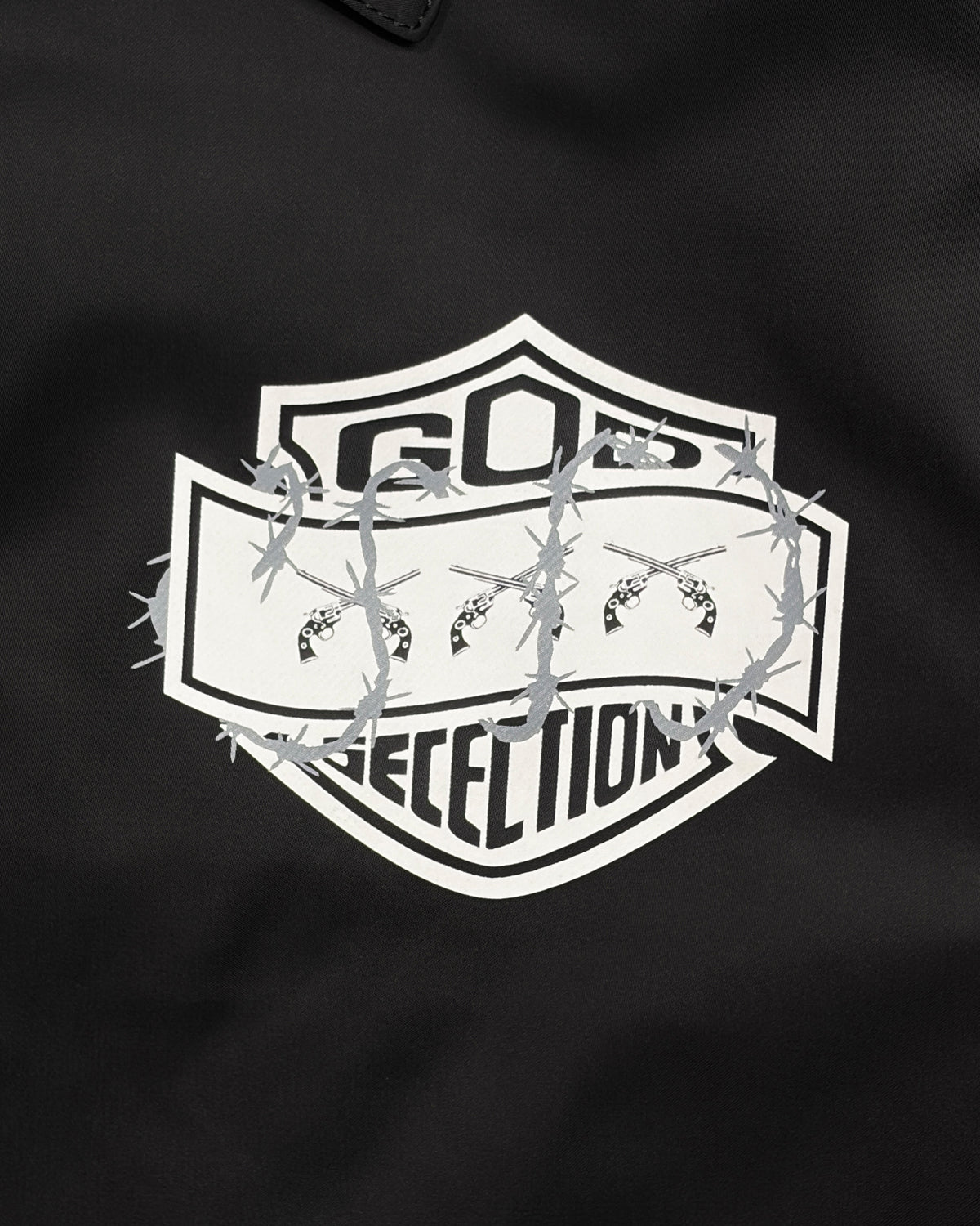 GTRIPLE GUNS EMBLEM COACH JACKET