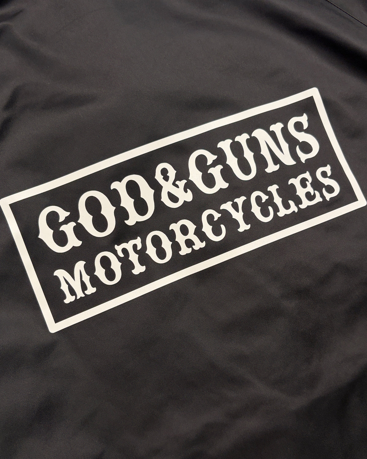 GTRIPLE GUNS EMBLEM COACH JACKET
