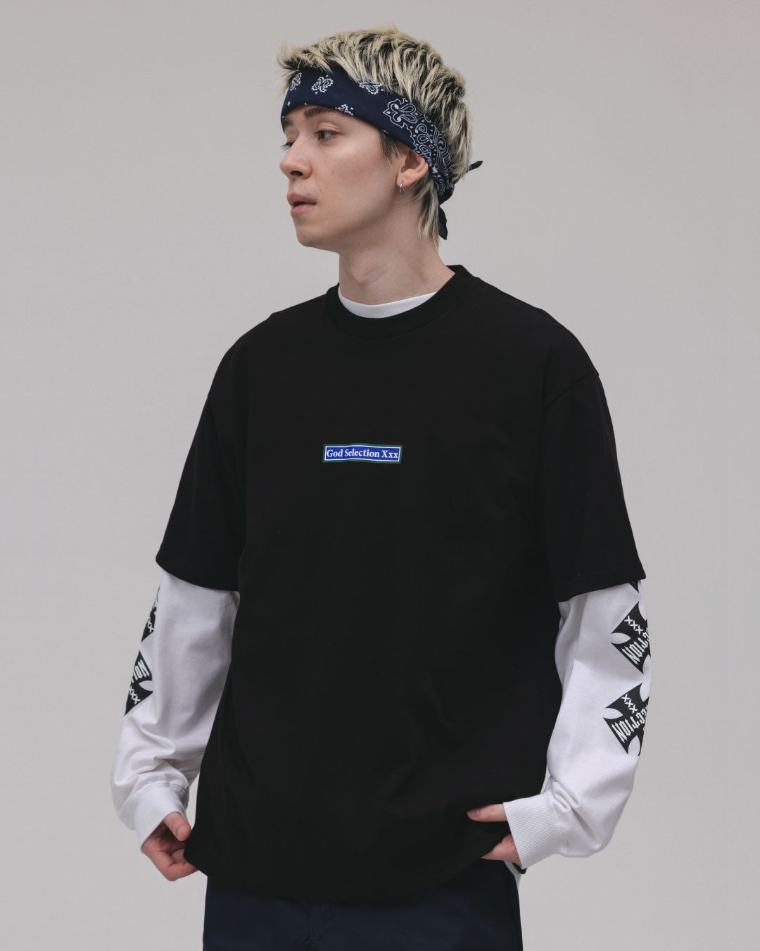 GOD SELECTION XXX Blue Box Logo Tee