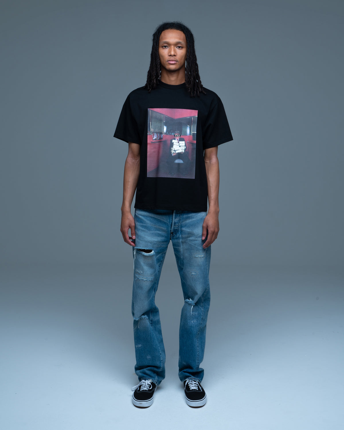 Box Logo "Cash" Photo Tee